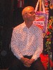 26-07. Dirk luistert.jpg
